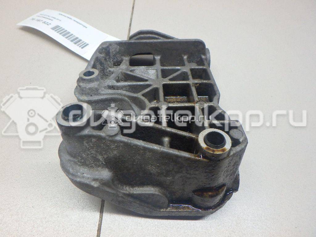 Фото Кронштейн генератора для двигателя BAR для Volkswagen / Audi 314-350 л.с 32V 4.2 л бензин 079903805AB {forloop.counter}}