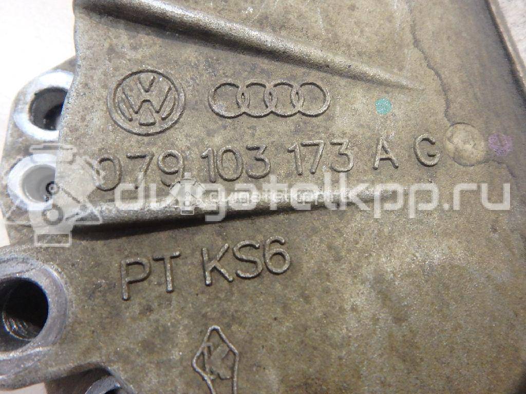 Фото Крышка коленвала задняя для двигателя BAR для Volkswagen / Audi 314-350 л.с 32V 4.2 л бензин 079103171AD {forloop.counter}}