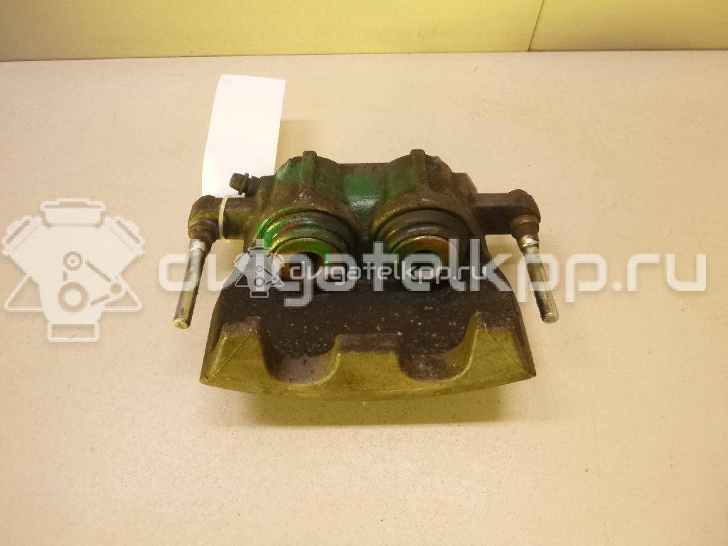 Фото Суппорт тормозной передний правый  5137670AA для dodge Magnum {forloop.counter}}