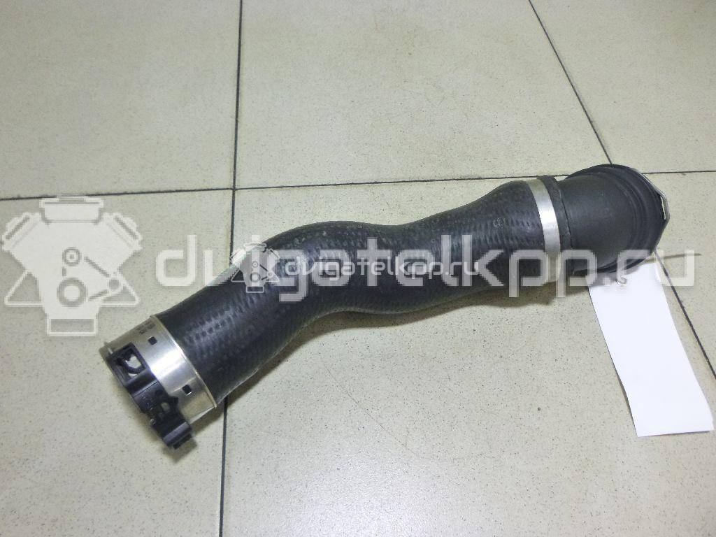 Фото Патрубок интеркулера для двигателя N47 D20 A для Bmw 5 / 1 / 3 90-197 л.с 16V 2.0 л Дизельное топливо 11617803747 {forloop.counter}}