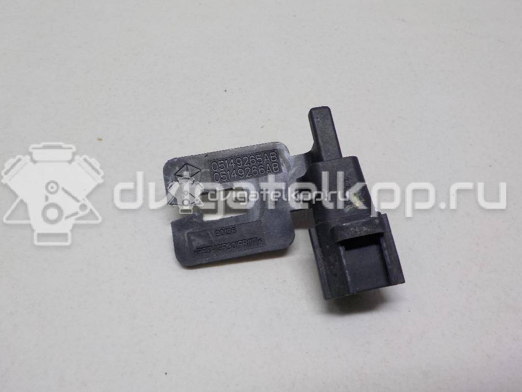 Фото Датчик температуры воздуха  5149265AB для Dodge Caravan / Grand Caravan / Neon / Challenger / Charger {forloop.counter}}