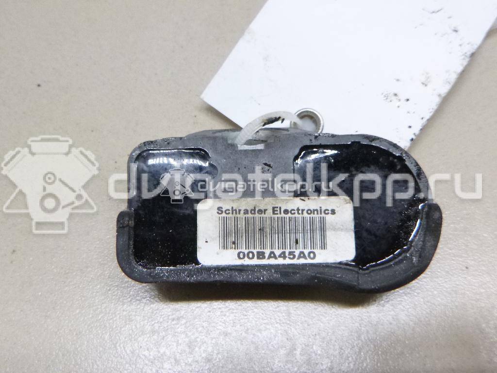 Фото Датчик давления в шине  56029400AE для Dodge Avenger / Durango / Caliber / Challenger / Charger {forloop.counter}}