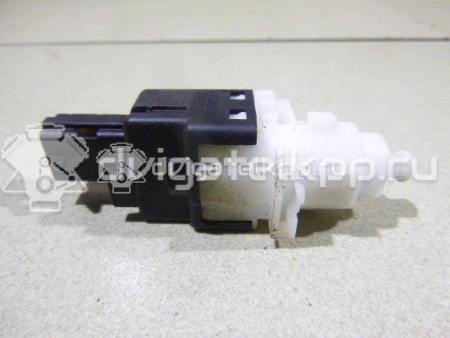 Фото Датчик включения стопсигнала  46840510 для Fiat Stilo 192 / Idea 350 / Linea 323 / Multipla 186 / Bravo {forloop.counter}}