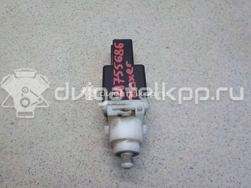 Фото Датчик включения стопсигнала  46840510 для Fiat Stilo 192 / Idea 350 / Linea 323 / Multipla 186 / Bravo {forloop.counter}}