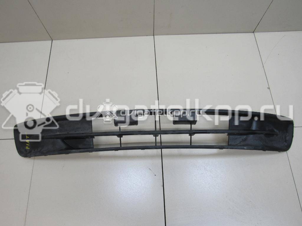 Фото Решетка в бампер  735277584 для Fiat Punto {forloop.counter}}