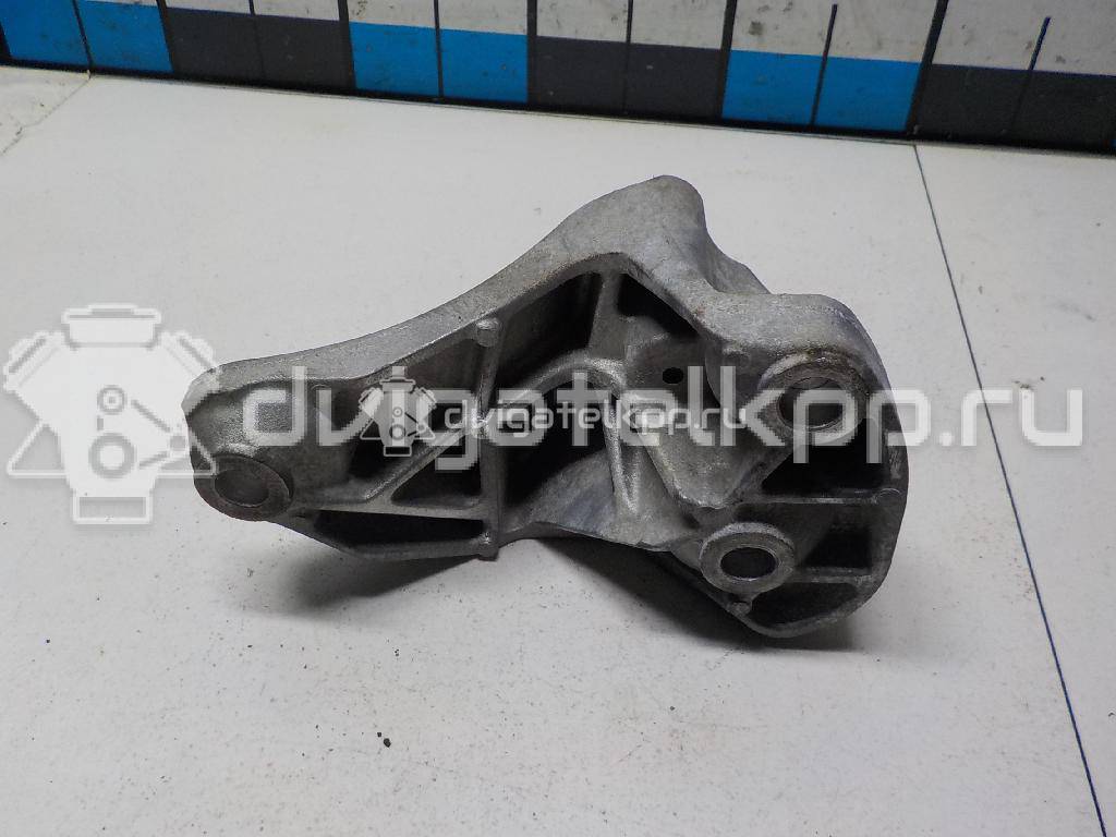 Фото Кронштейн КПП левый  1751718 для Ford Fiesta / B-Max Jk {forloop.counter}}