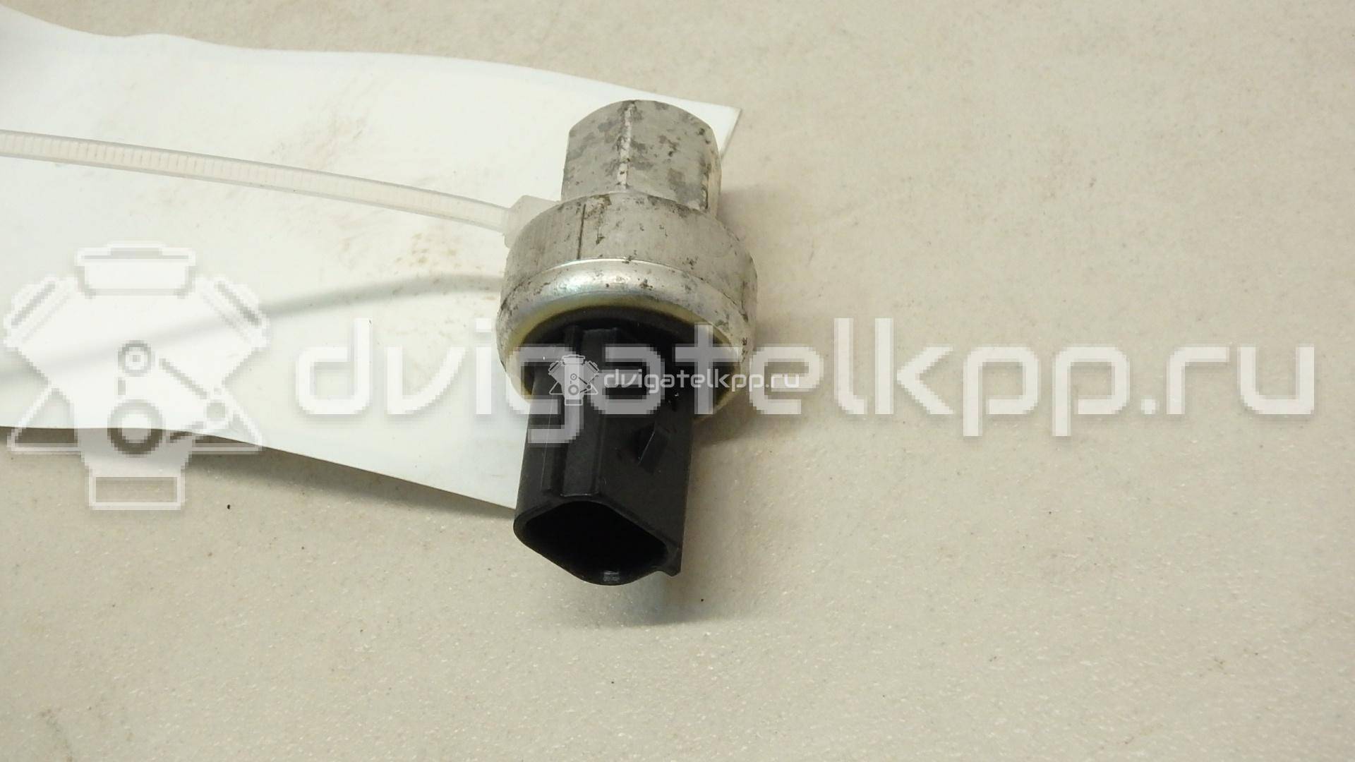 Фото Датчик кондиционера  BT4319D594AA для Ford Fiesta / Focus / Tourneo / C-Max / Galaxy {forloop.counter}}