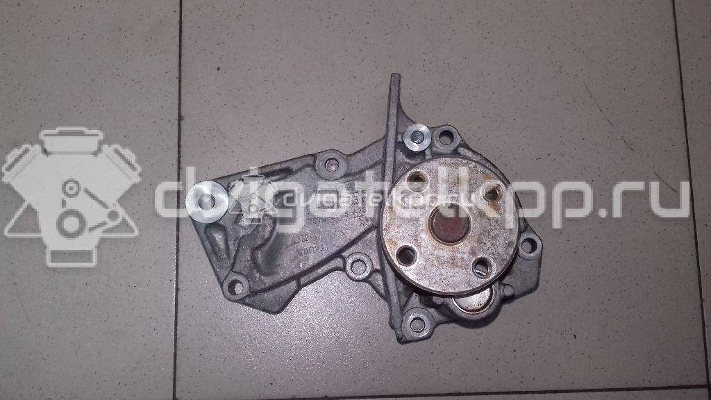 Фото Насос водяной (помпа)  1778516 для Ford Fiesta / Focus / Tourneo / C-Max / Ka {forloop.counter}}
