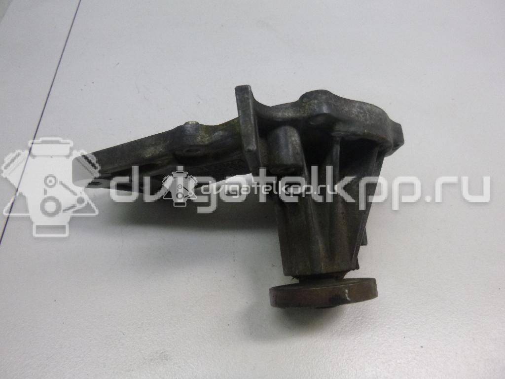 Фото Насос водяной (помпа)  1778516 для Ford Fiesta / Focus / Tourneo / C-Max / Ka {forloop.counter}}