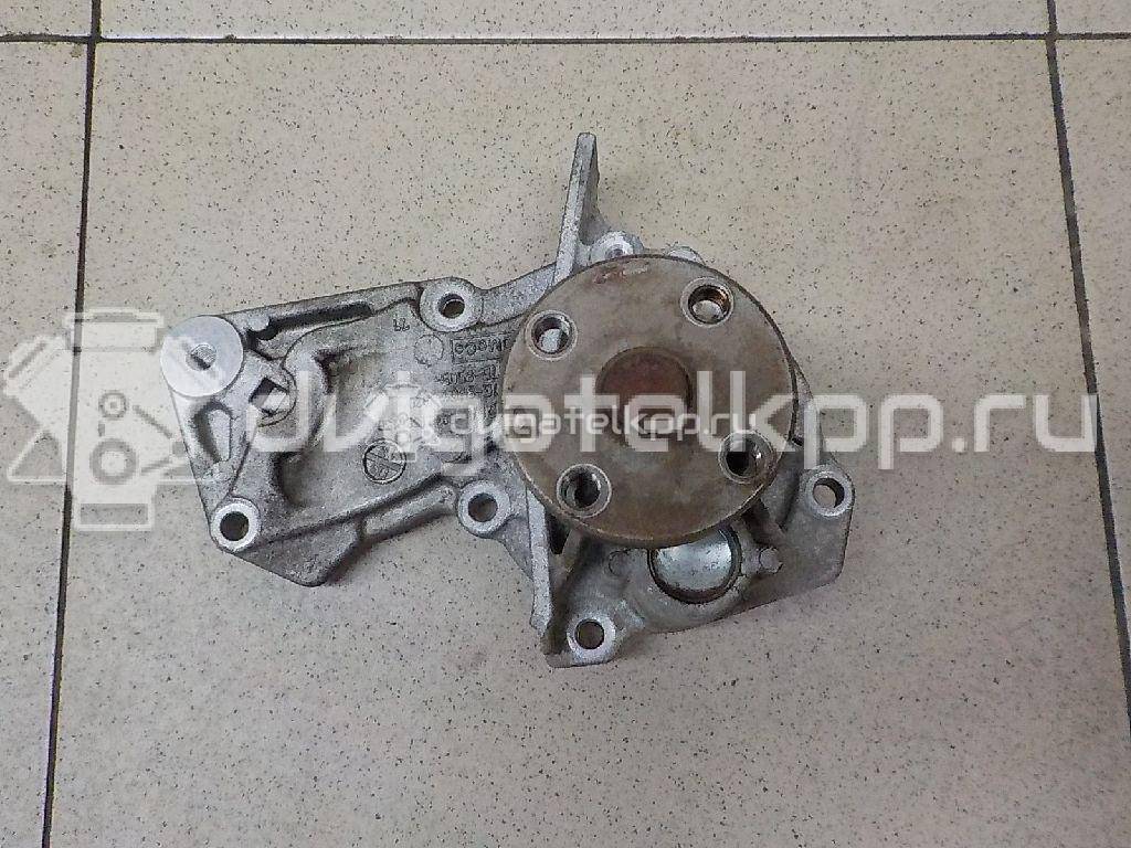 Фото Насос водяной (помпа)  1778516 для Ford Fiesta / Focus / Tourneo / C-Max / Ka {forloop.counter}}