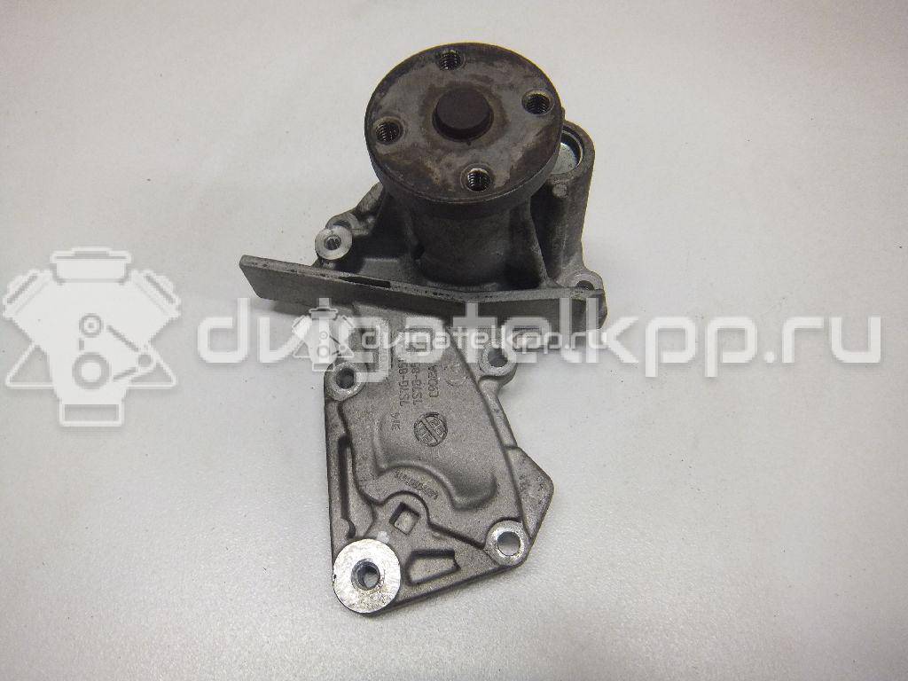Фото Насос водяной (помпа)  1778516 для Ford Fiesta / Focus / Tourneo / C-Max / Ka {forloop.counter}}