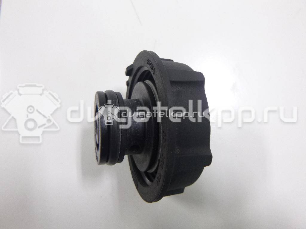 Фото Крышка расширительного бачка  1301104 для Ford Fiesta / Focus / Tourneo / C-Max / Ka {forloop.counter}}