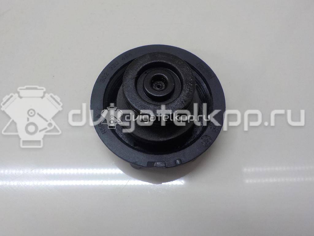 Фото Крышка расширительного бачка  1301104 для Ford Fiesta / Focus / Tourneo / C-Max / Ka {forloop.counter}}