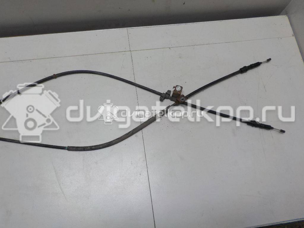 Фото Трос стояночного тормоза  1831613 для Ford Fiesta / B-Max Jk {forloop.counter}}
