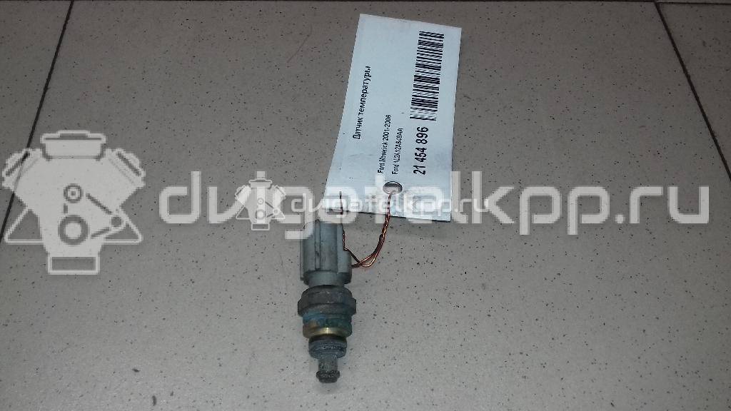 Фото Датчик температуры  1L2A12A648AA для Ford Fiesta / Focus / Tourneo / C-Max / Ka {forloop.counter}}