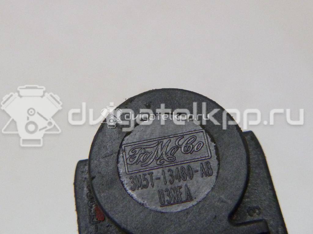 Фото Датчик включения стопсигнала  3M5T13480AB для Ford Fiesta / Focus / Tourneo / C-Max / Galaxy {forloop.counter}}