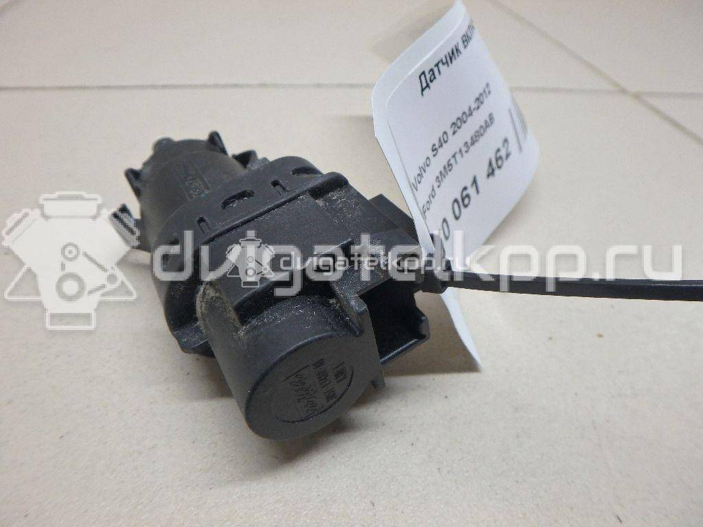 Фото Датчик включения стопсигнала  3M5T13480AB для Ford Fiesta / Focus / Tourneo / C-Max / Galaxy {forloop.counter}}