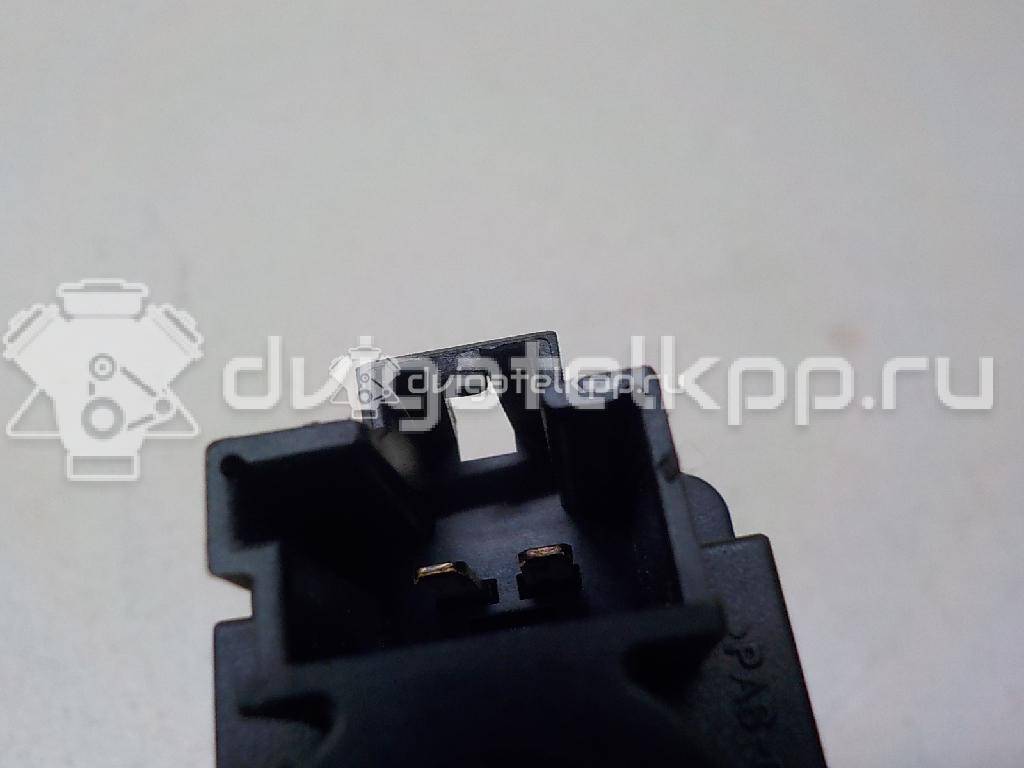 Фото Датчик включения стопсигнала  3M5T13480AB для Ford Fiesta / Focus / Tourneo / C-Max / Galaxy {forloop.counter}}