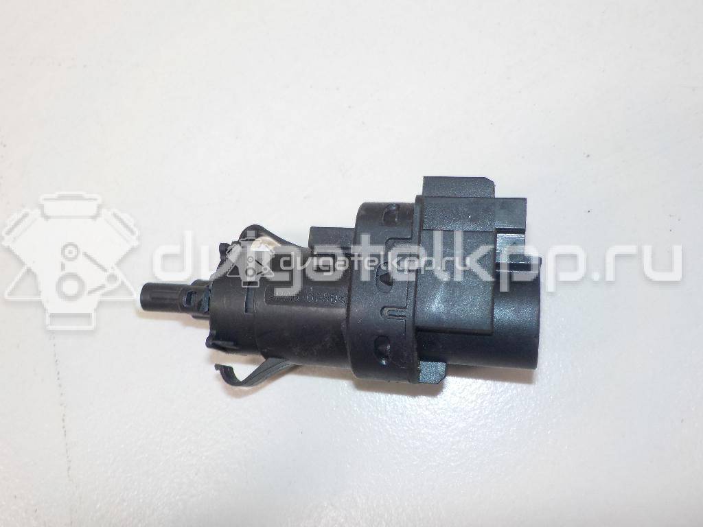 Фото Датчик включения стопсигнала  3M5T13480AB для Ford Fiesta / Focus / Tourneo / C-Max / Galaxy {forloop.counter}}