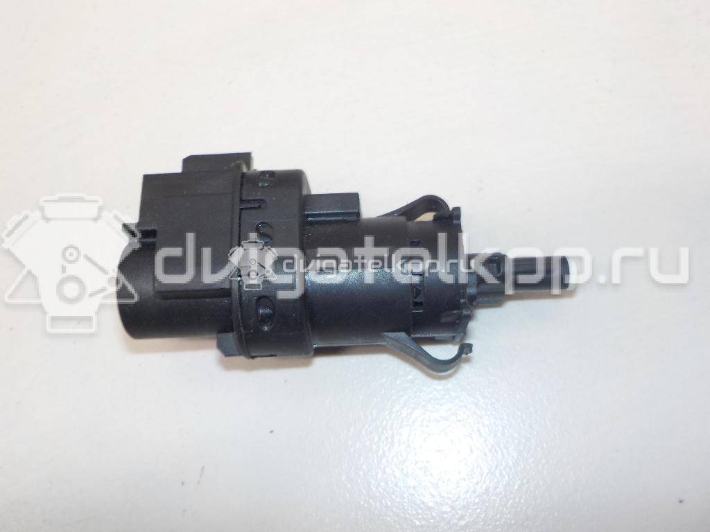 Фото Датчик включения стопсигнала  3M5T13480AB для Ford Fiesta / Focus / Tourneo / C-Max / Galaxy {forloop.counter}}