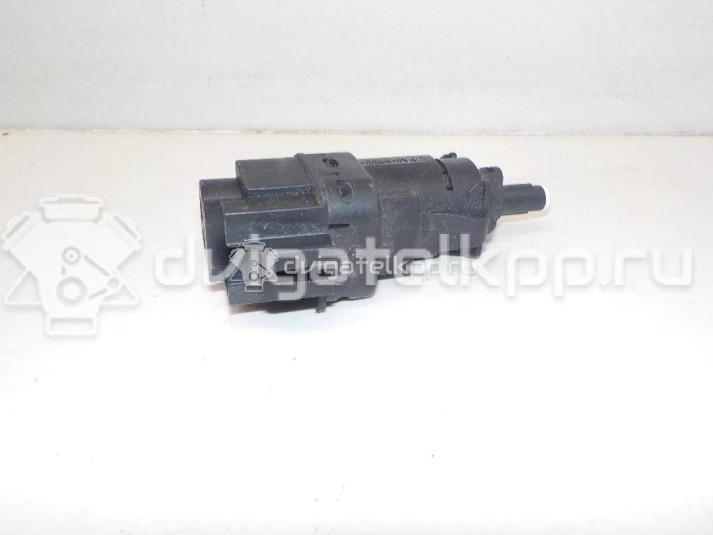 Фото Датчик включения стопсигнала  3M5T13480AB для Ford Fiesta / Focus / Tourneo / C-Max / Galaxy {forloop.counter}}