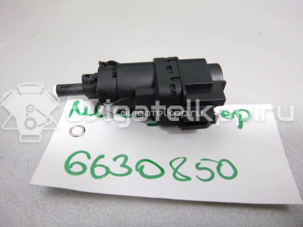 Фото Датчик включения стопсигнала  3M5T13480AC для Ford Fiesta / Focus / Tourneo / C-Max / Galaxy {forloop.counter}}
