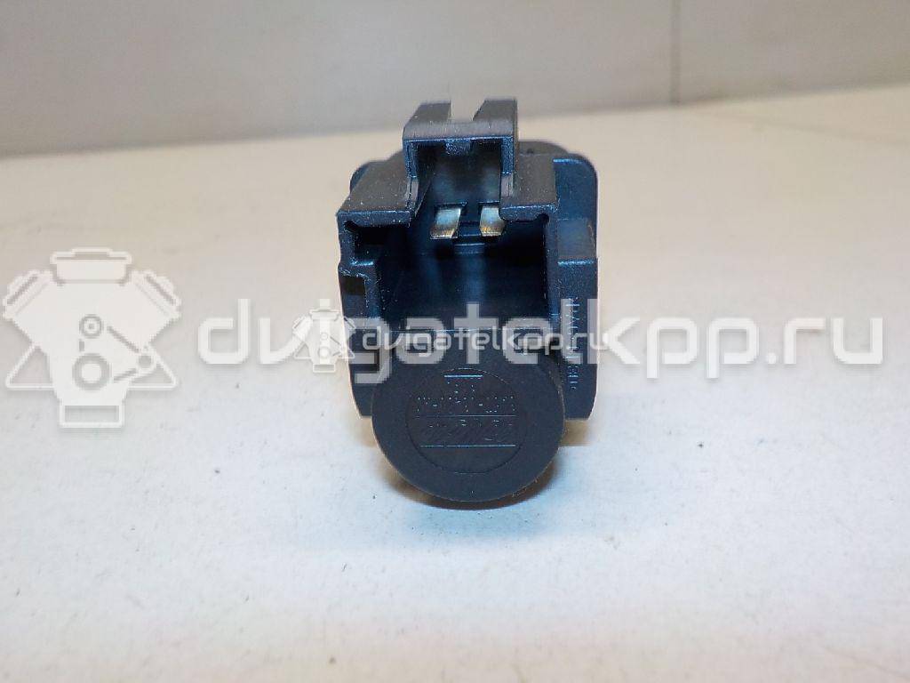 Фото Датчик включения стопсигнала  3M5T13480AC для Ford Fiesta / Focus / Tourneo / C-Max / Galaxy {forloop.counter}}