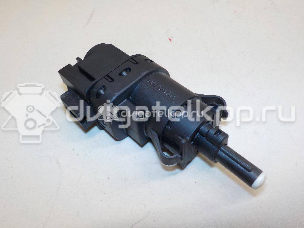 Фото Датчик включения стопсигнала  3M5T13480AC для Ford Fiesta / Focus / Tourneo / C-Max / Galaxy {forloop.counter}}