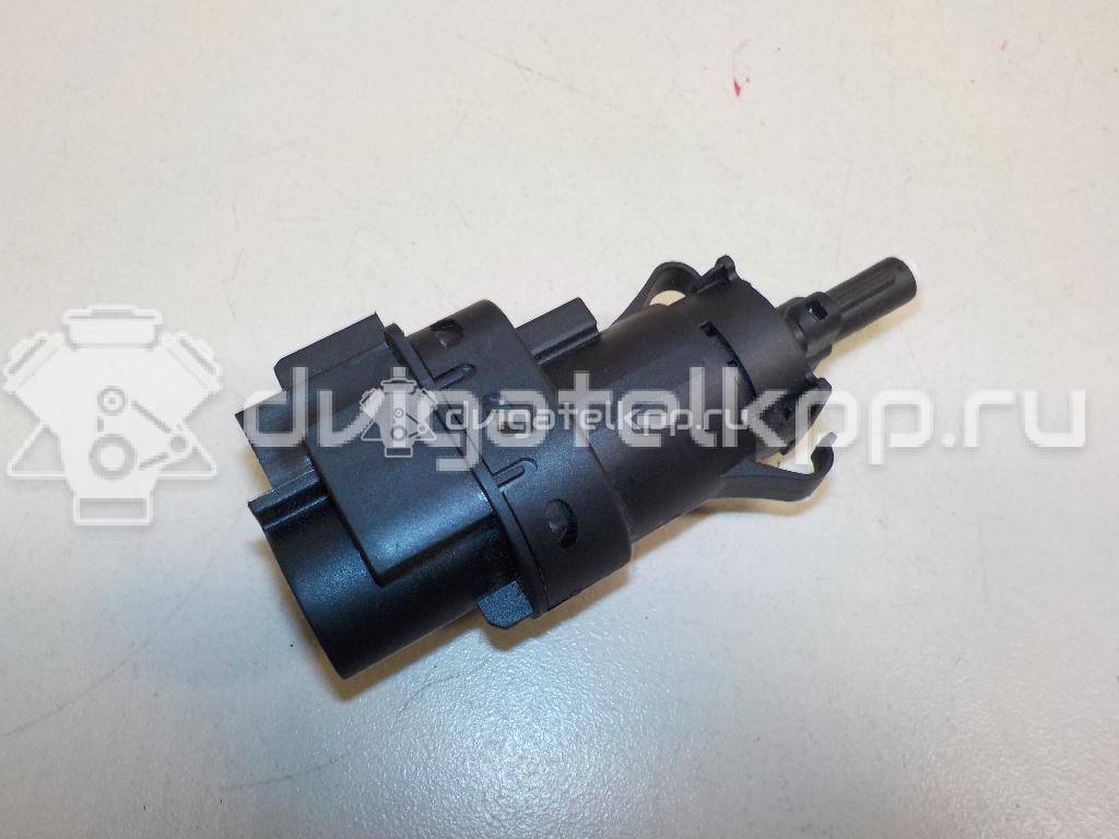 Фото Датчик включения стопсигнала  3M5T13480AC для Ford Fiesta / Focus / Tourneo / C-Max / Galaxy {forloop.counter}}