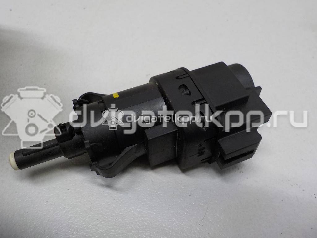 Фото Датчик включения стопсигнала  3M5T13480AC для Ford Fiesta / Focus / Tourneo / C-Max / Galaxy {forloop.counter}}