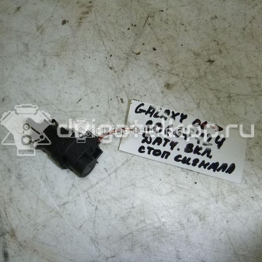 Фото Датчик включения стопсигнала  3M5T13480AC для Ford Fiesta / Focus / Tourneo / C-Max / Galaxy