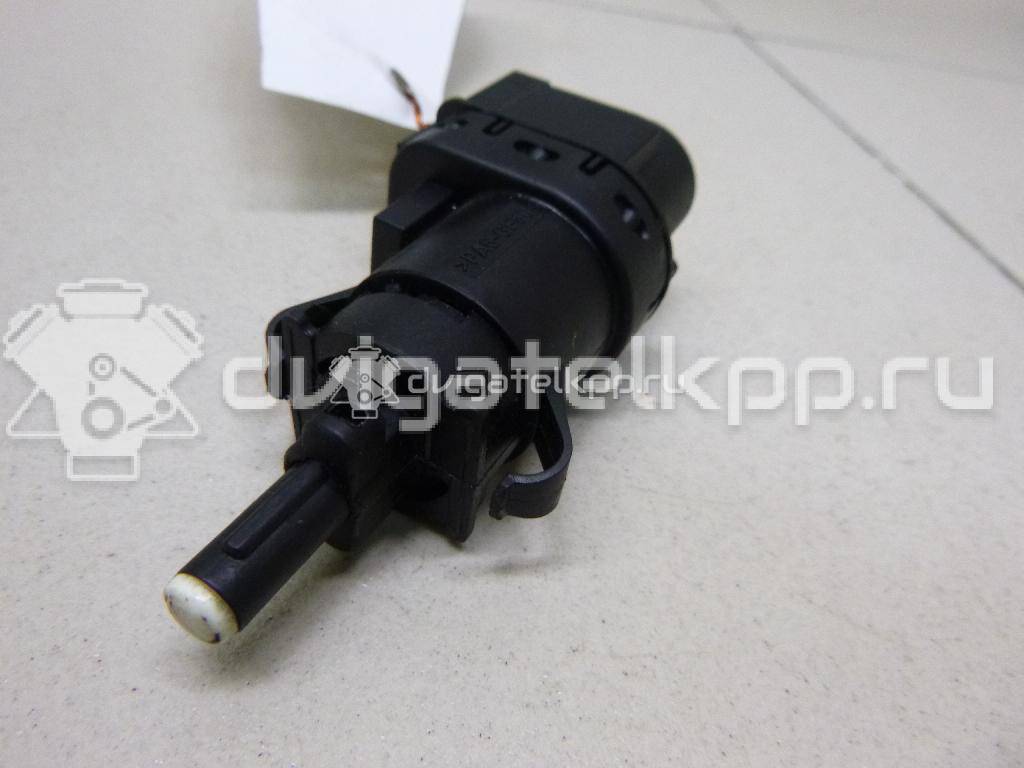 Фото Датчик включения стопсигнала  3M5T13480AC для Ford Fiesta / Focus / Tourneo / C-Max / Galaxy {forloop.counter}}