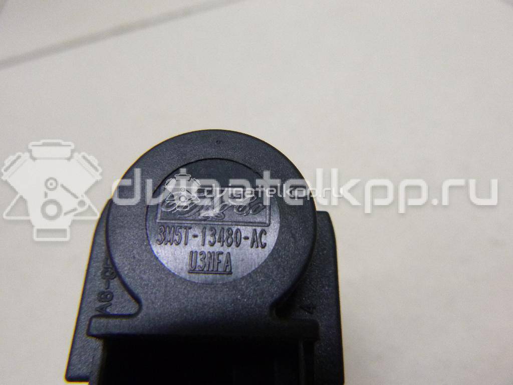 Фото Датчик включения стопсигнала  3M5T13480AC для Ford Fiesta / Focus / Tourneo / C-Max / Galaxy {forloop.counter}}