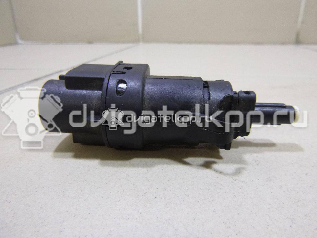 Фото Датчик включения стопсигнала  3M5T13480AC для Ford Fiesta / Focus / Tourneo / C-Max / Galaxy {forloop.counter}}
