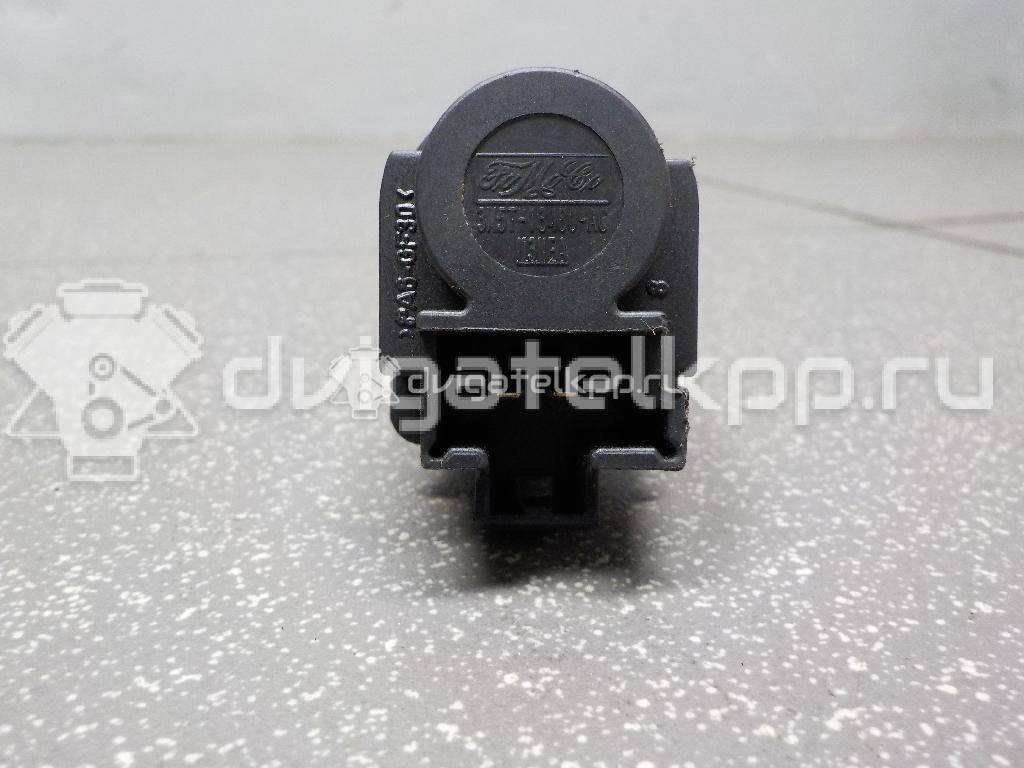 Фото Датчик включения стопсигнала  3M5T13480AC для Ford Fiesta / Focus / Tourneo / C-Max / Galaxy {forloop.counter}}