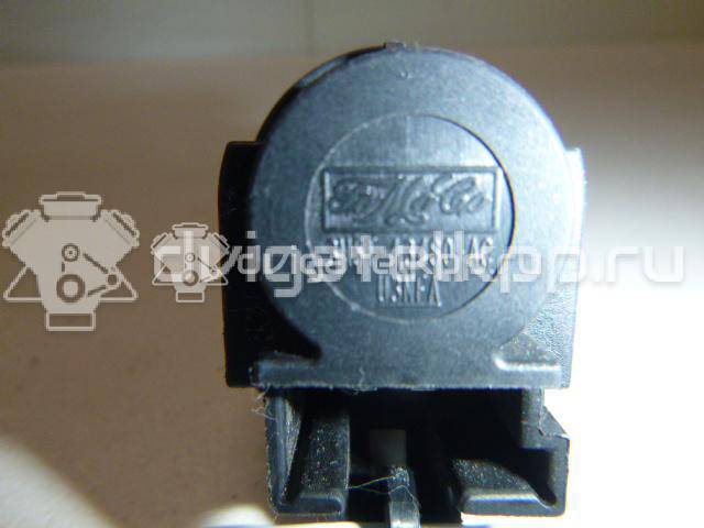 Фото Датчик включения стопсигнала  3M5T13480AC для Ford Fiesta / Focus / Tourneo / C-Max / Galaxy {forloop.counter}}