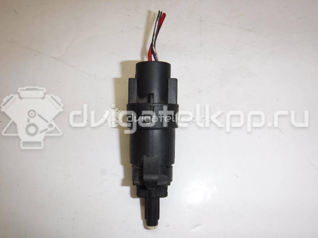 Фото Датчик включения стопсигнала  3M5T13480AC для Ford Fiesta / Focus / Tourneo / C-Max / Galaxy {forloop.counter}}