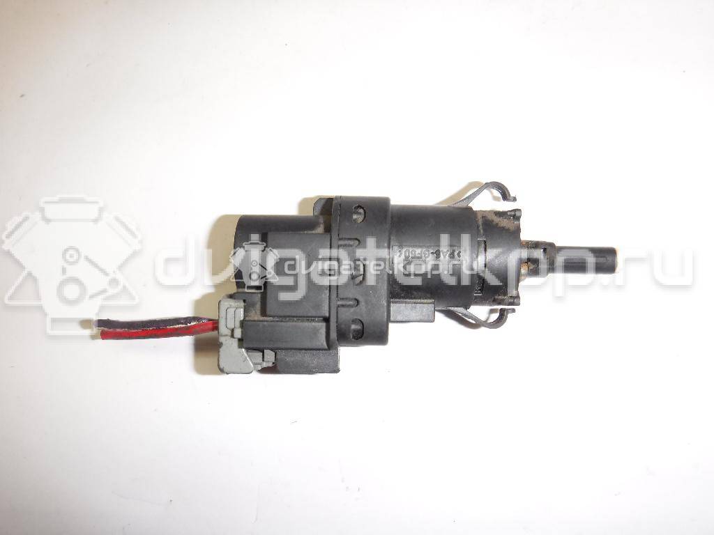 Фото Датчик включения стопсигнала  3M5T13480AC для Ford Fiesta / Focus / Tourneo / C-Max / Galaxy {forloop.counter}}