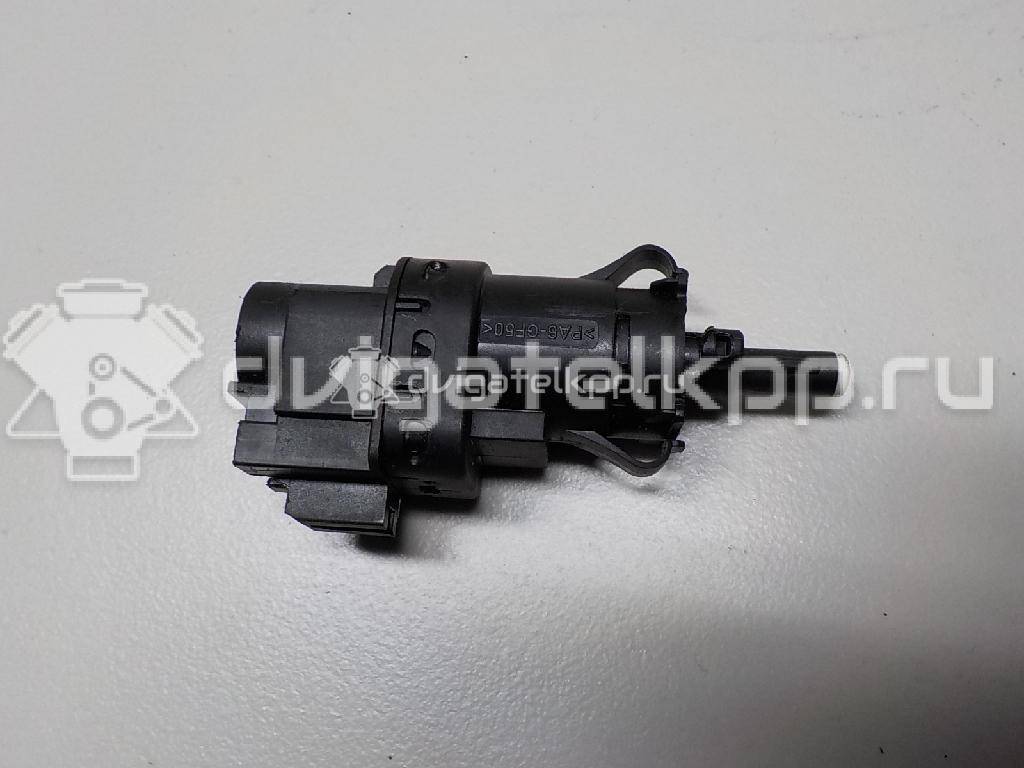 Фото Датчик включения стопсигнала  3M5T13480AC для Ford Fiesta / Focus / Tourneo / C-Max / Galaxy {forloop.counter}}