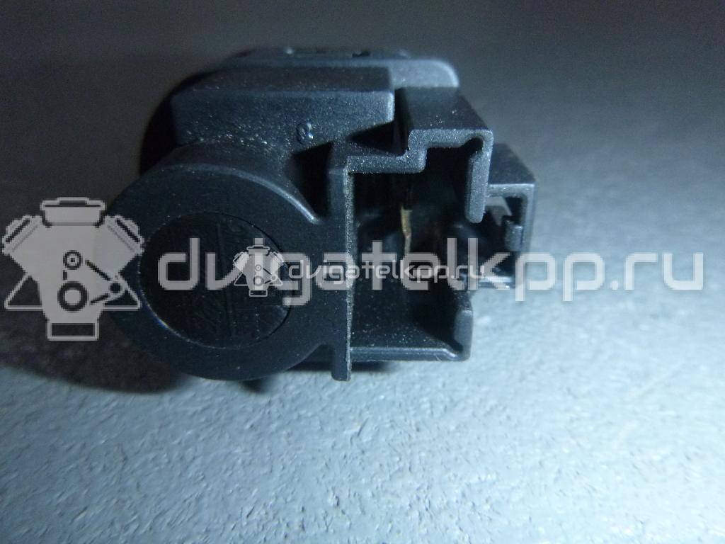 Фото Датчик включения стопсигнала  3M5T13480AC для Ford Fiesta / Focus / Tourneo / C-Max / Galaxy {forloop.counter}}