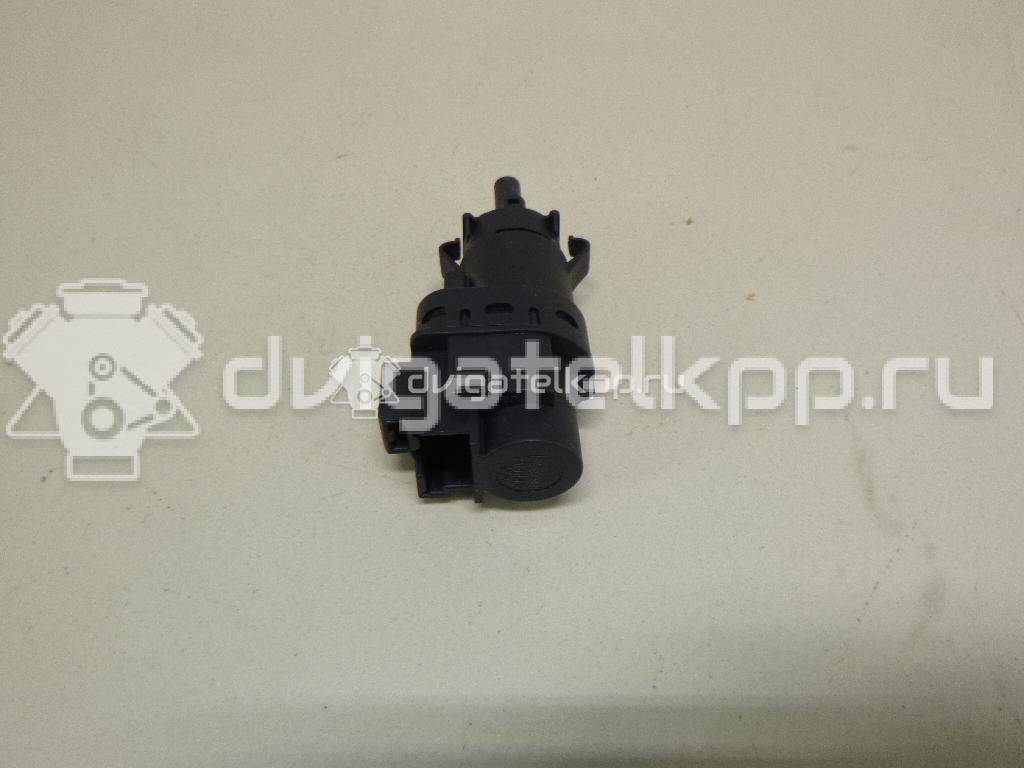 Фото Датчик включения стопсигнала  3M5T13480AC для Ford Fiesta / Focus / Tourneo / C-Max / Galaxy {forloop.counter}}