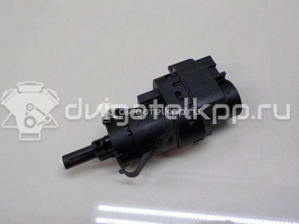 Фото Датчик включения стопсигнала  3M5T13480AC для Ford Fiesta / Focus / Tourneo / C-Max / Galaxy {forloop.counter}}