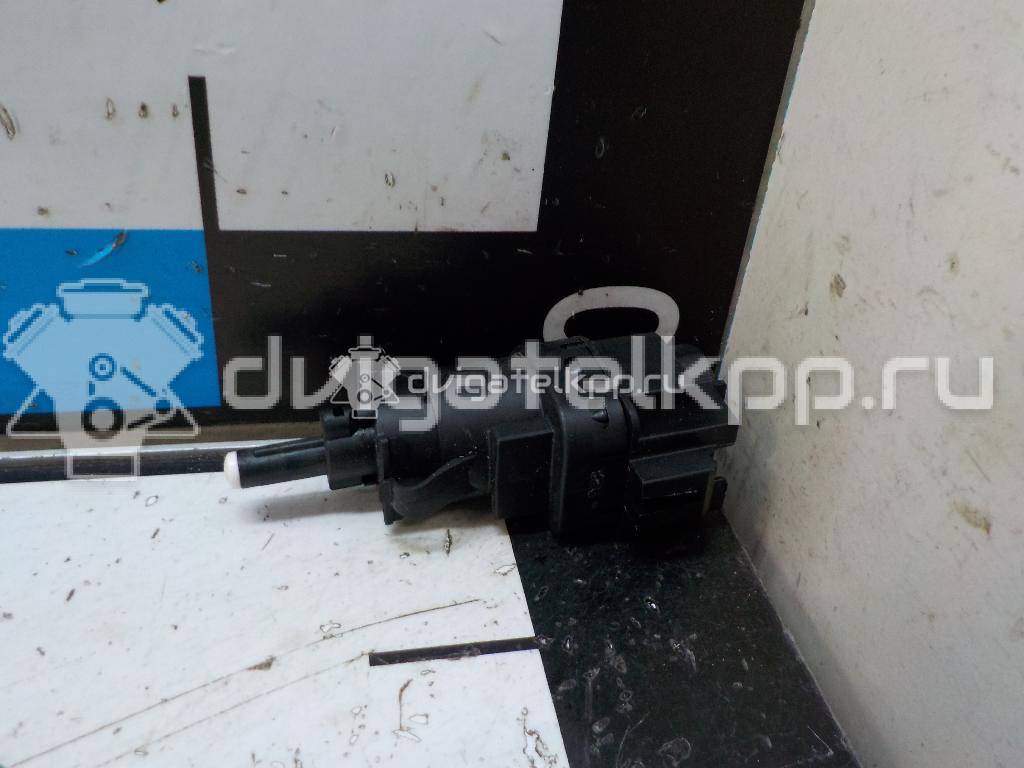 Фото Датчик включения стопсигнала  3M5T13480AC для Ford Fiesta / Focus / Tourneo / C-Max / Galaxy {forloop.counter}}