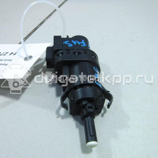 Фото Датчик включения стопсигнала  3M5T13480AC для Ford Fiesta / Focus / Tourneo / C-Max / Galaxy