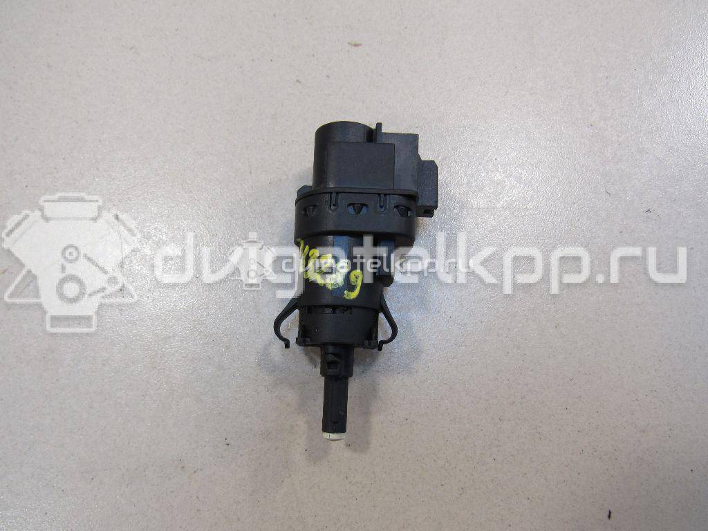 Фото Датчик включения стопсигнала  3M5T13480AC для Ford Fiesta / Focus / Tourneo / C-Max / Galaxy {forloop.counter}}