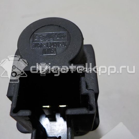 Фото Датчик включения стопсигнала  3M5T13480AC для Ford Fiesta / Focus / Tourneo / C-Max / Galaxy