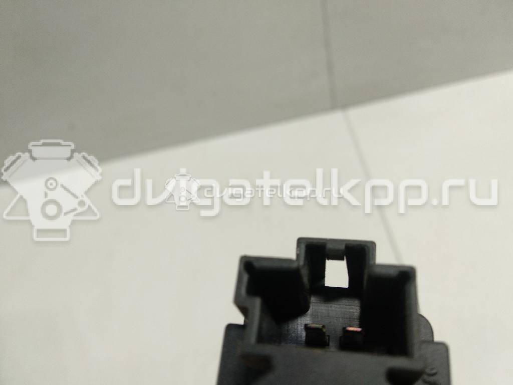 Фото Датчик включения стопсигнала  3M5T13480AC для Ford Fiesta / Focus / Tourneo / C-Max / Galaxy {forloop.counter}}