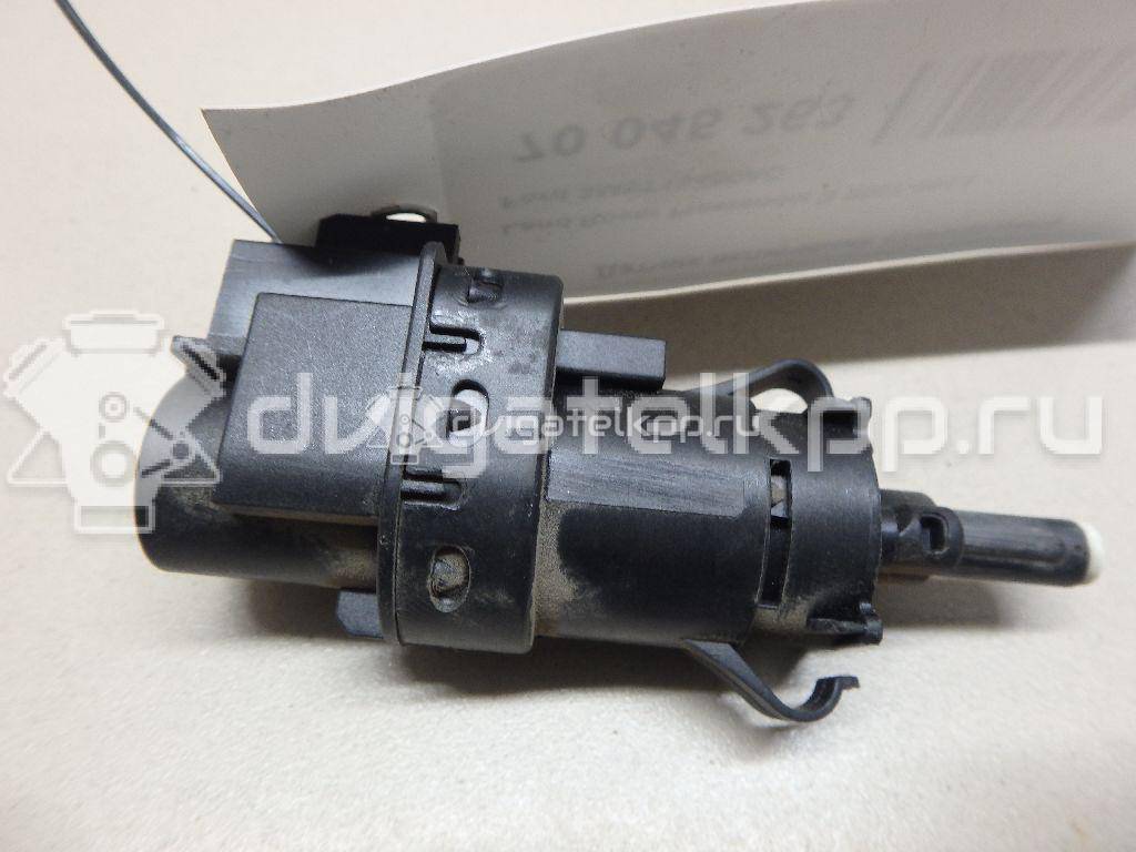 Фото Датчик включения стопсигнала  3M5T13480AC для Ford Fiesta / Focus / Tourneo / C-Max / Galaxy {forloop.counter}}