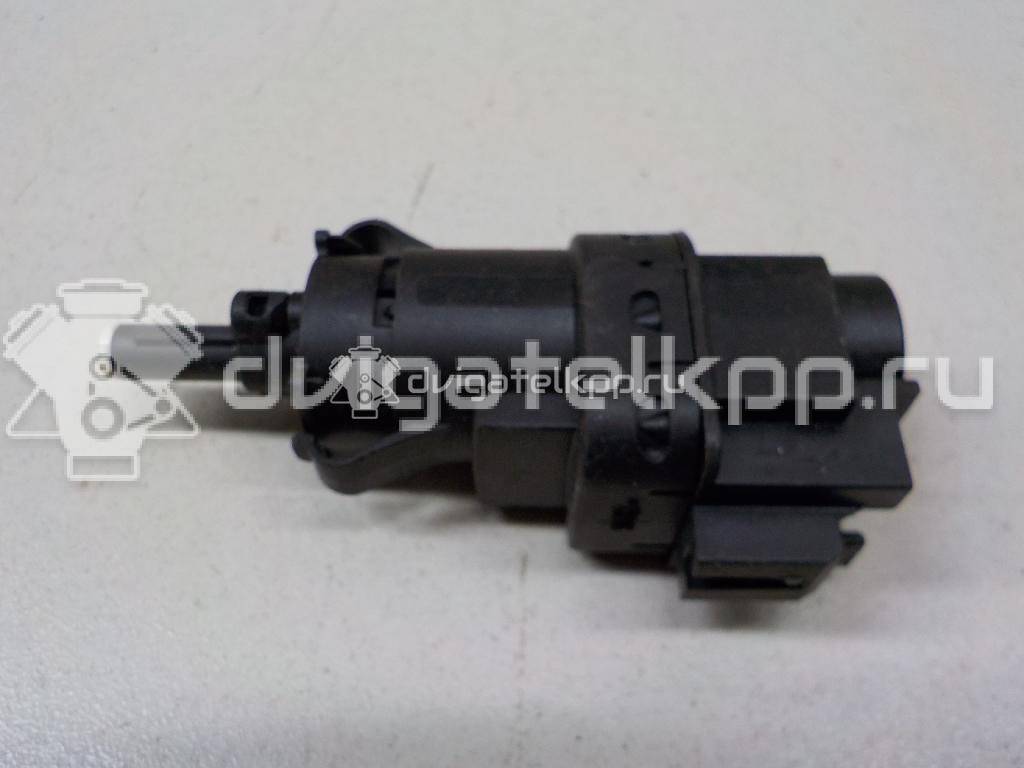 Фото Датчик включения стопсигнала  4832217 для Ford Fiesta / Focus / Tourneo / C-Max / Galaxy {forloop.counter}}