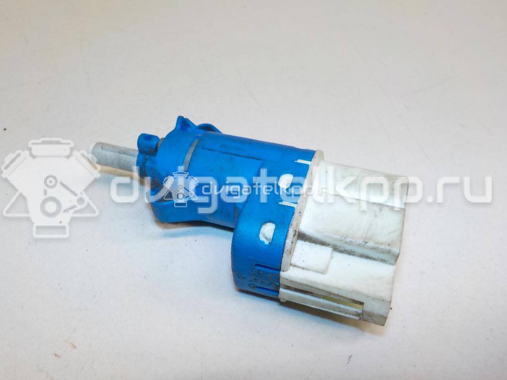 Фото Датчик включения стопсигнала  4832217 для Ford Fiesta / Focus / Tourneo / C-Max / Galaxy {forloop.counter}}